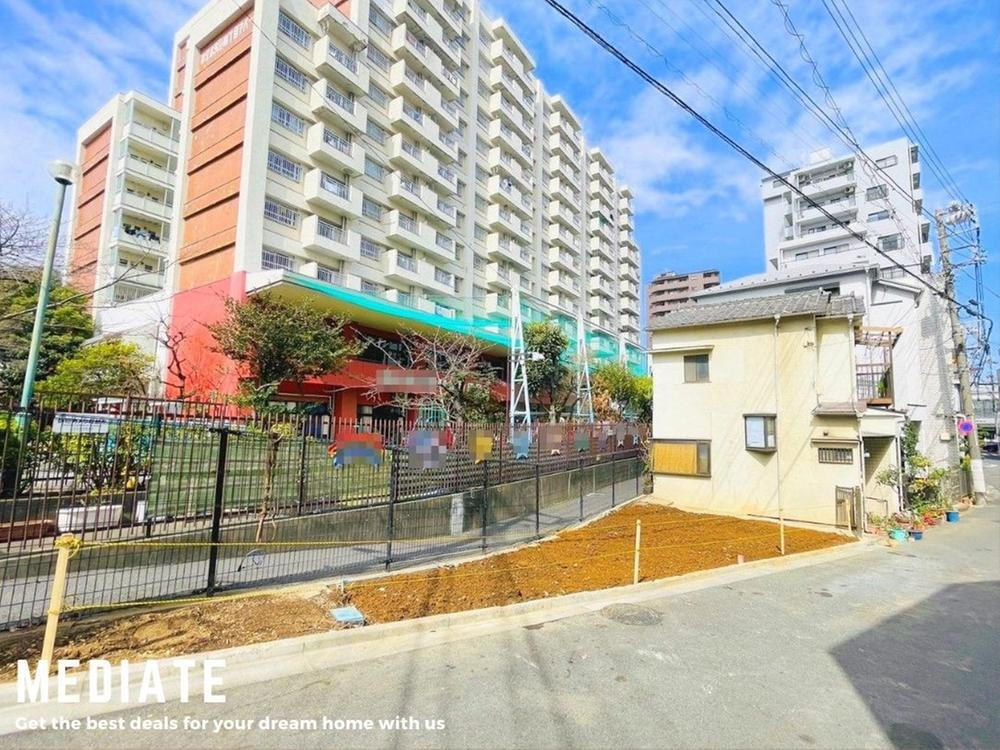 東京都文京区本駒込４ 6490万円