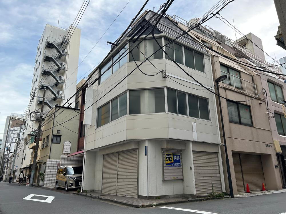 東京都千代田区神田和泉町 14500万円
