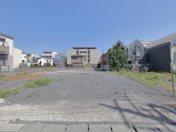 埼玉県さいたま市浦和区前地２ 39900万円