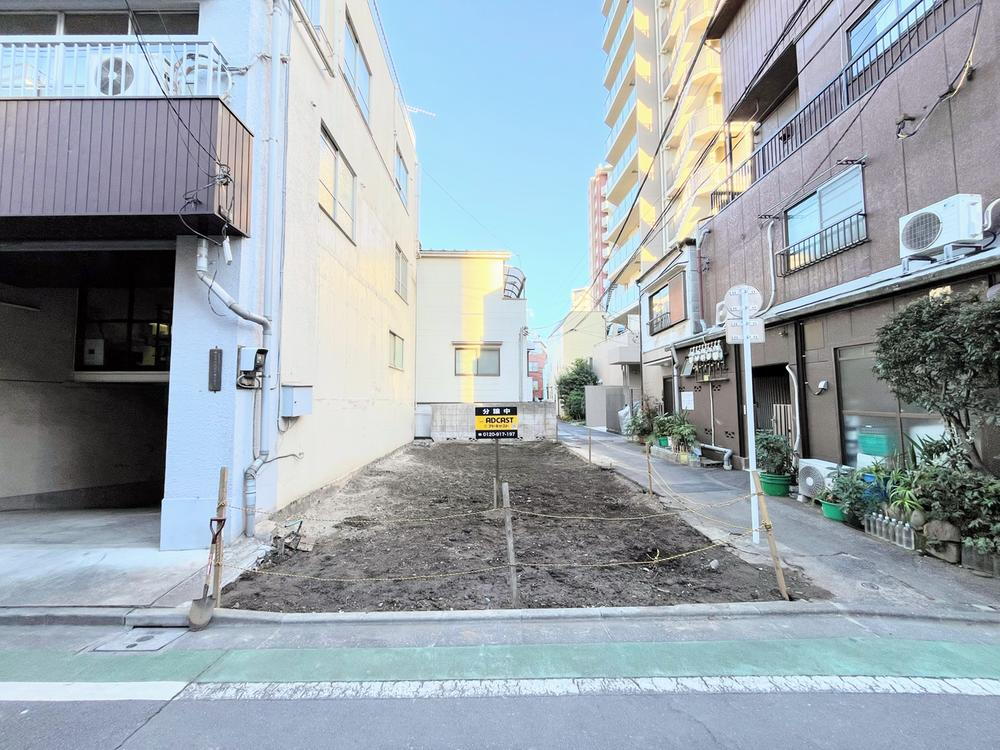 東京都文京区本駒込５ 7880万円