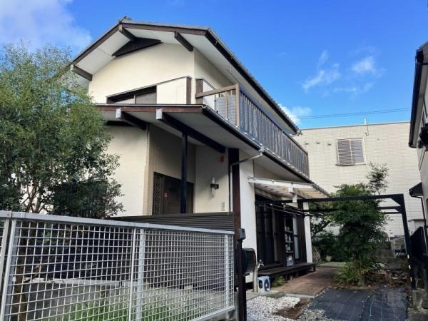 神奈川県横浜市栄区飯島町 2490万円