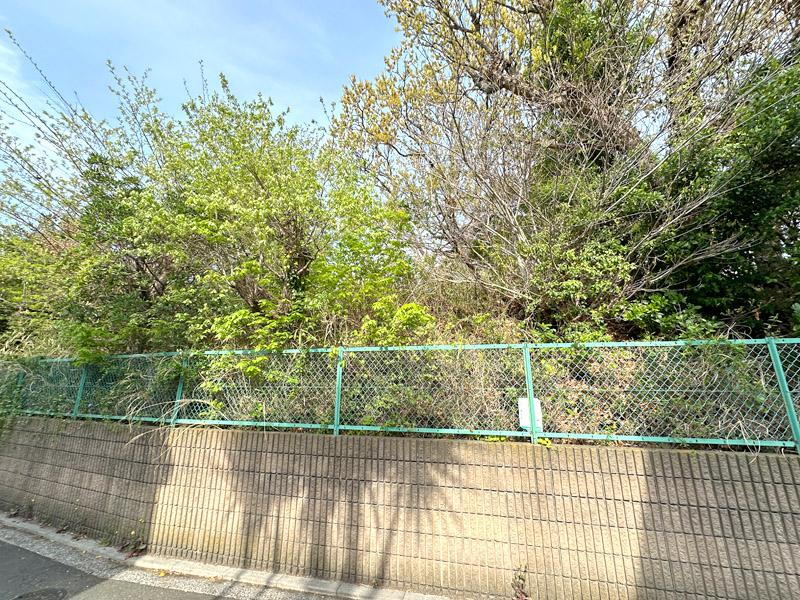 神奈川県三浦郡葉山町一色 10000万円