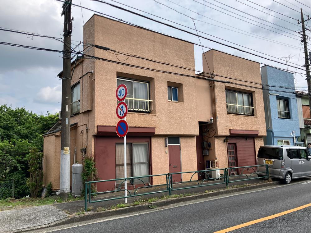 東京都八王子市小比企町 300万円