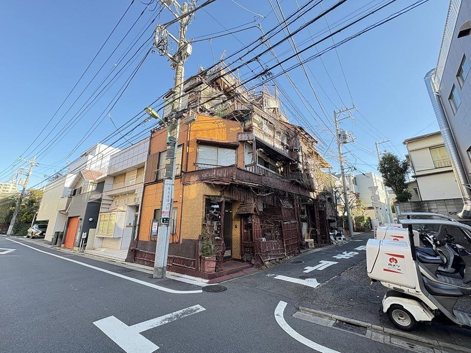 東京都世田谷区松原２ 9600万円