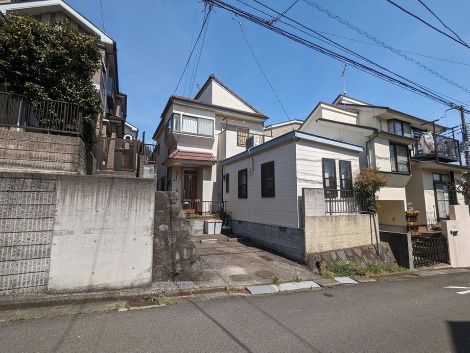 神奈川県横浜市旭区上白根１ 2180万円