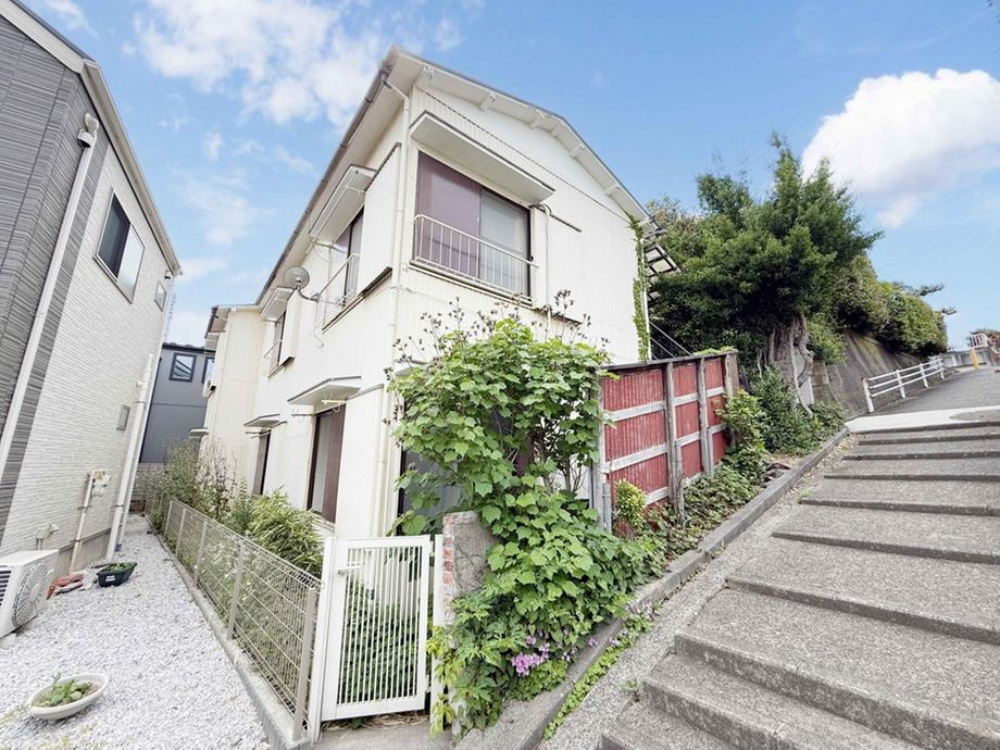 神奈川県横浜市神奈川区白幡南町 3900万円