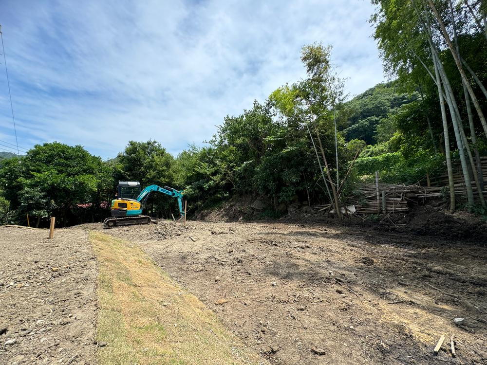 神奈川県三浦郡葉山町一色 2380万円