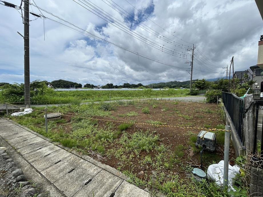 神奈川県厚木市長谷 1350万円