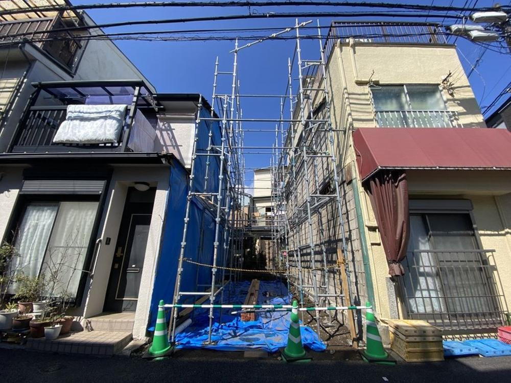 東京都文京区千駄木５ 4990万円