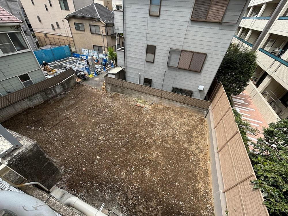 東京都港区赤坂７ 29800万円
