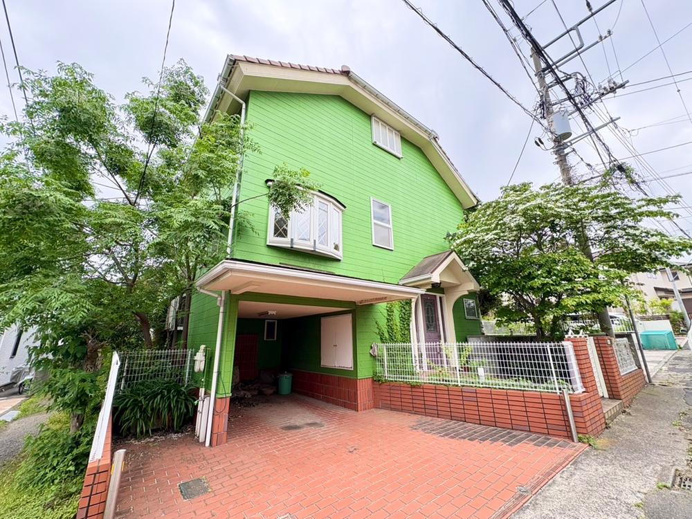神奈川県藤沢市鵠沼桜が岡１ 7980万円