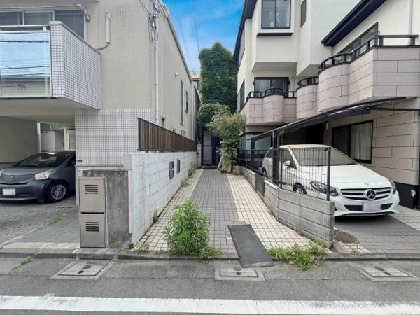 東京都渋谷区広尾２ 15500万円