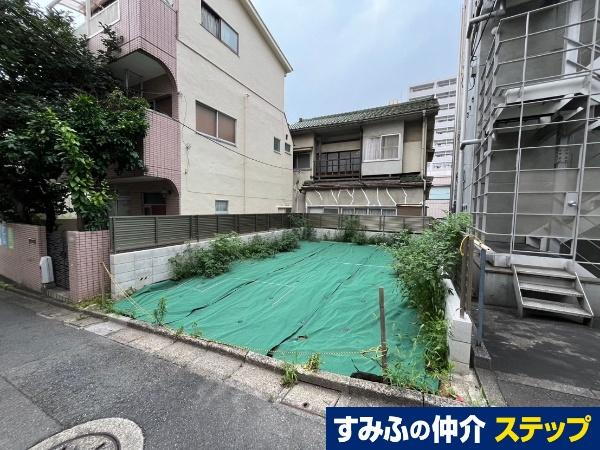 東京都新宿区四谷本塩町 12240万円