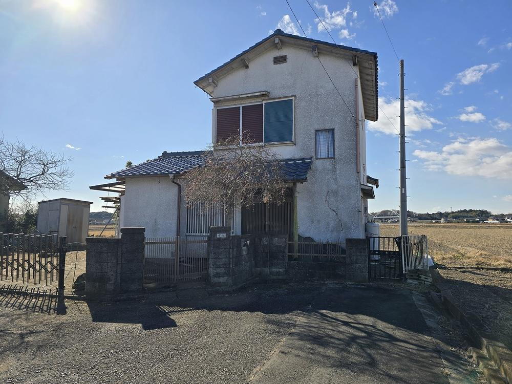 茨城県つくばみらい市長渡呂新田 300万円