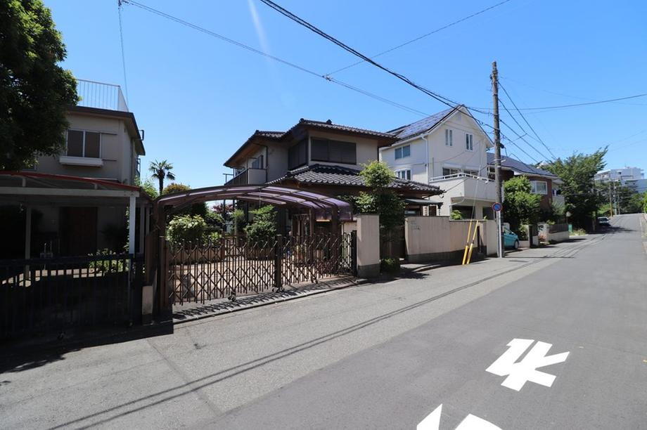 神奈川県川崎市麻生区百合丘３ 12000万円