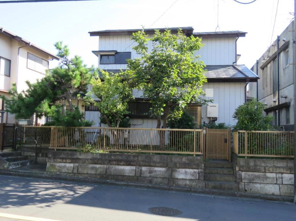 神奈川県鎌倉市七里ガ浜東３ 5880万円