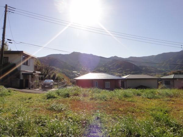 神奈川県足柄下郡湯河原町宮上 700万円