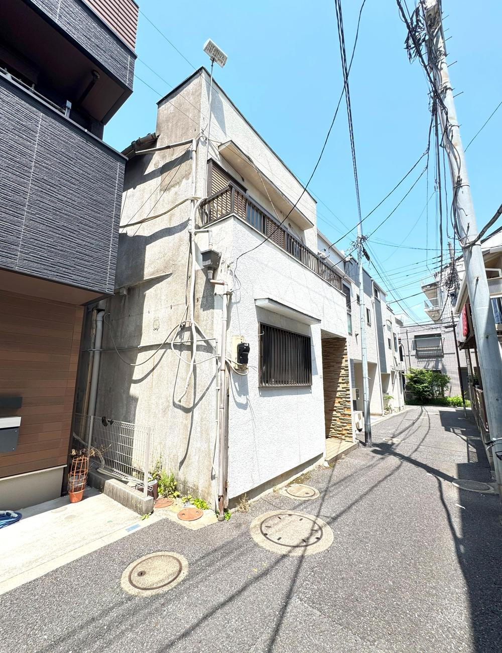 東京都文京区根津２ 15400万円