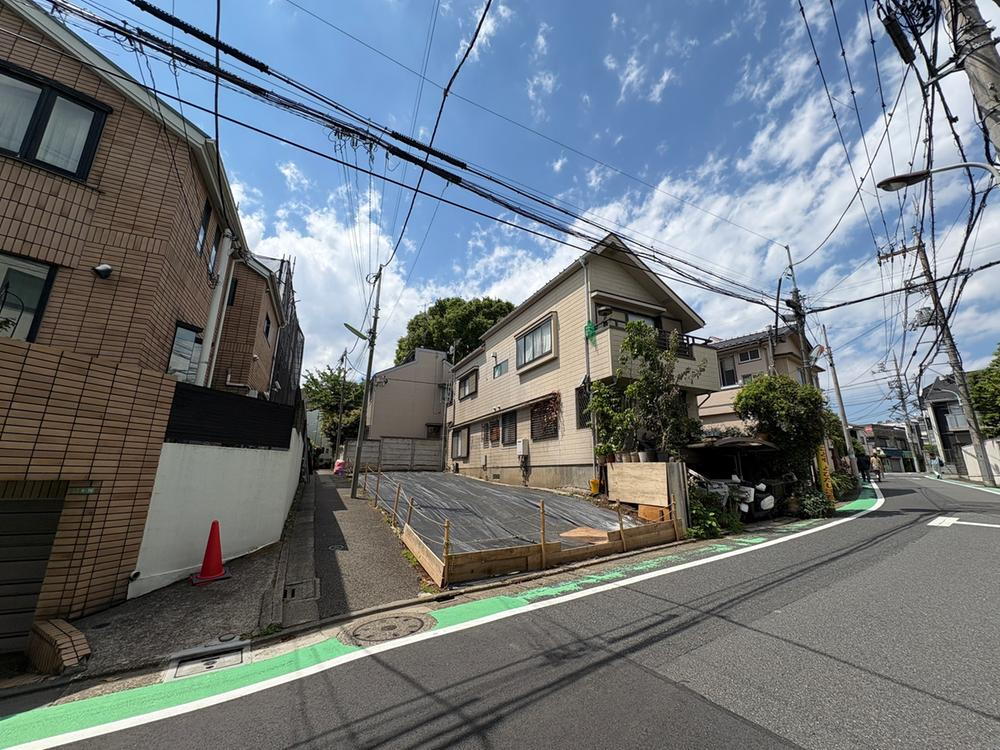 東京都世田谷区代沢２ 12000万円