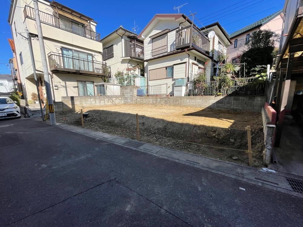 埼玉県さいたま市浦和区上木崎６ 2700万円
