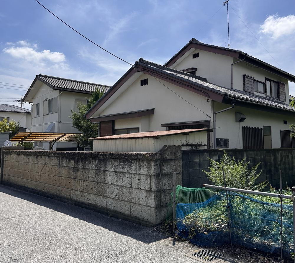 栃木県宇都宮市西川田町 1430万円