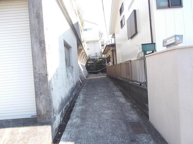 神奈川県横浜市港南区港南台７ 2700万円