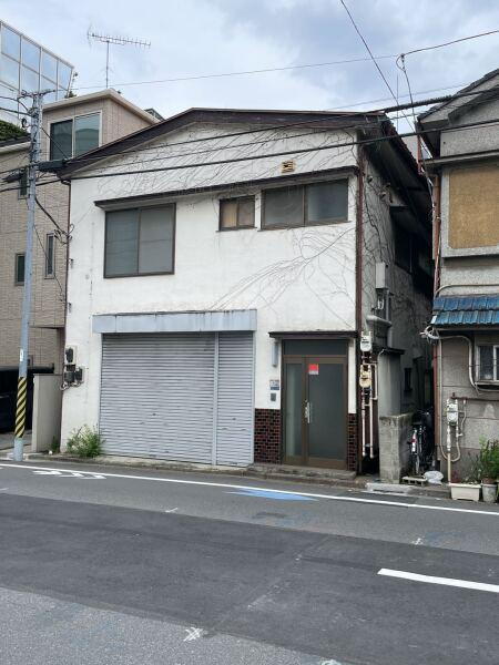 東京都江東区清澄３ 18580万円
