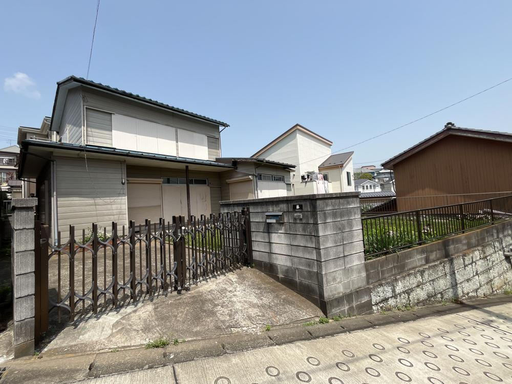 神奈川県横浜市旭区中尾１ 3000万円