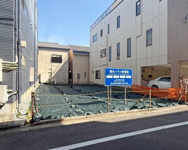 東京都墨田区東駒形２ 21000万円