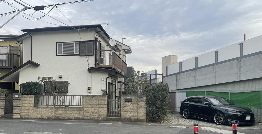 神奈川県鎌倉市小袋谷１ 5200万円