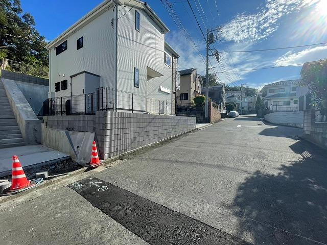 神奈川県横浜市栄区公田町 2480万円