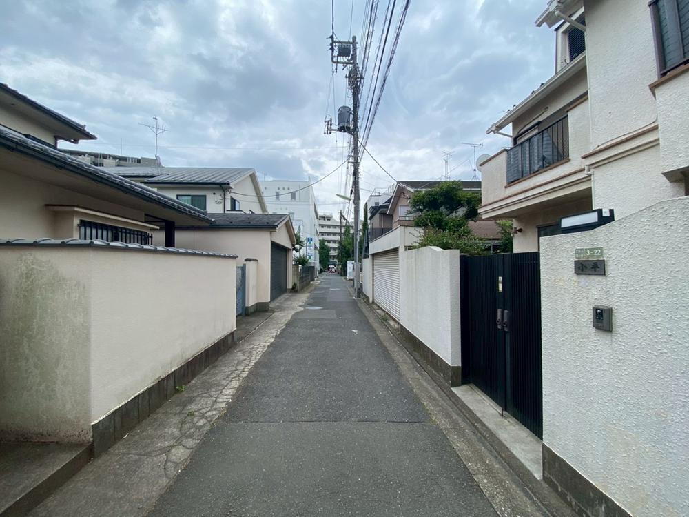 東京都世田谷区世田谷４ 9850万円