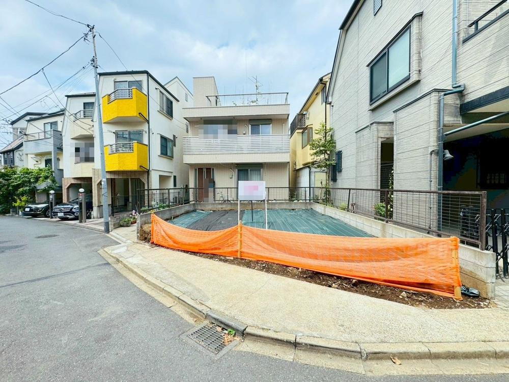 東京都新宿区高田馬場３ 6480万円
