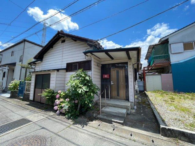 山梨県甲府市伊勢４ 250万円