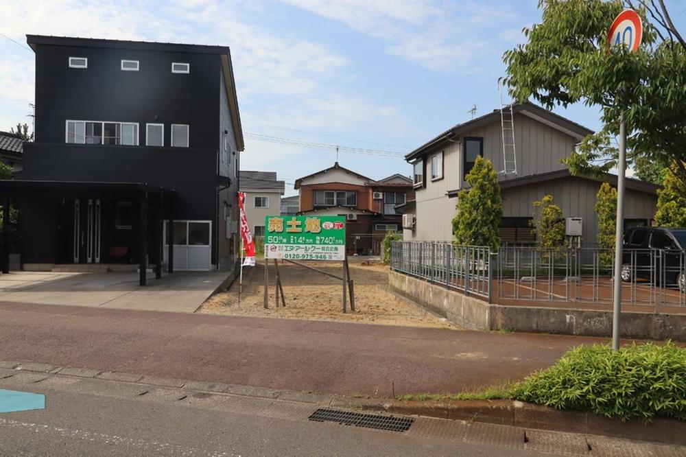 新潟県見附市学校町２ 595.5万円