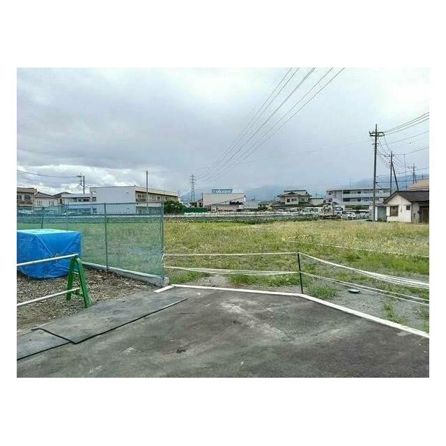 山梨県甲府市大里町 782万円