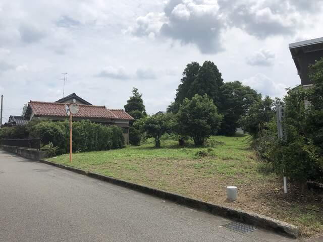 石川県小松市林町 570万円