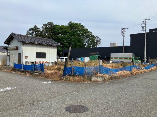 福井県あわら市大溝１ 740万円