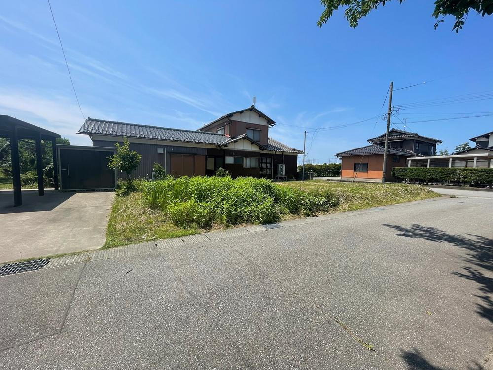 石川県小松市大領町 750万円