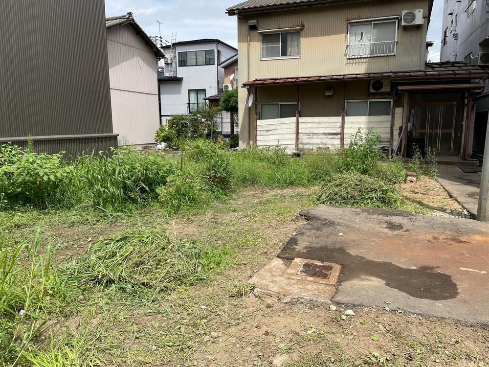新潟県長岡市日赤町１ 333万円