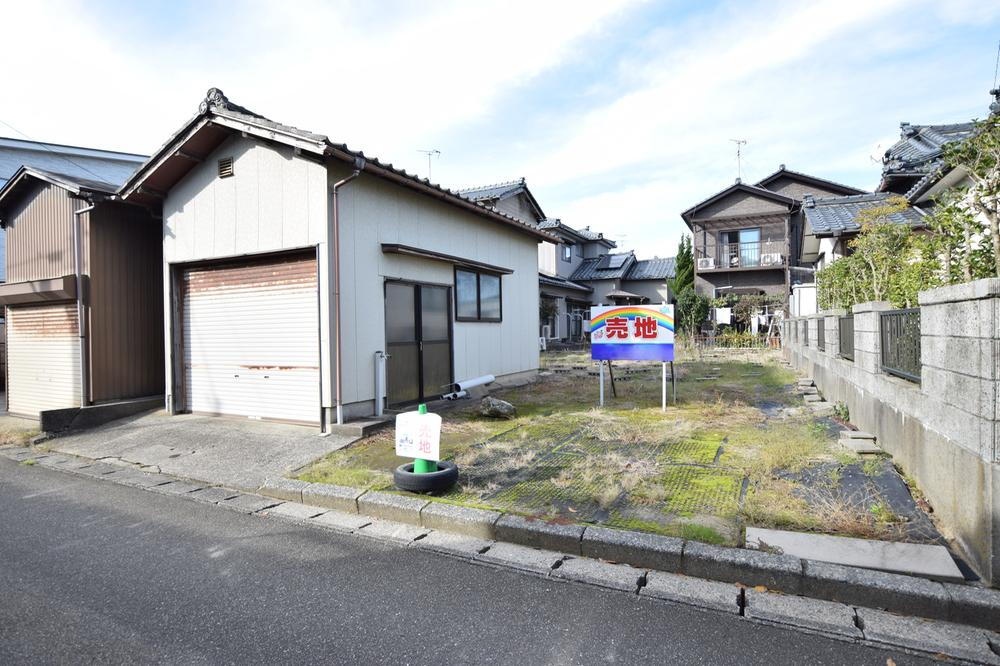 新潟県新潟市西蒲区鱸 390万円