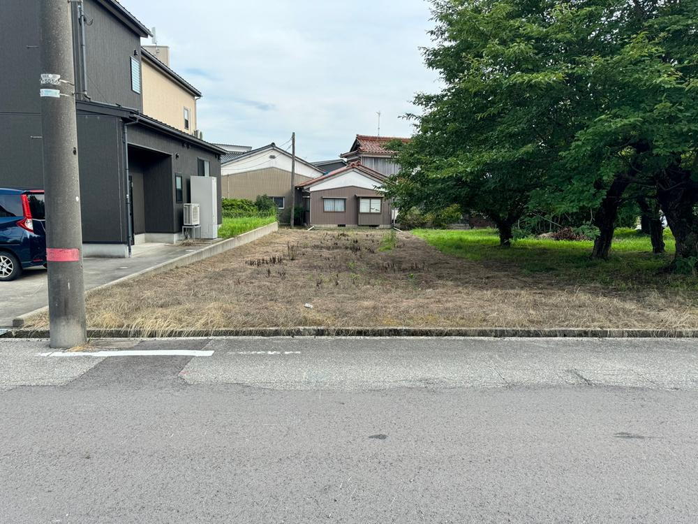 石川県小松市島町 土地