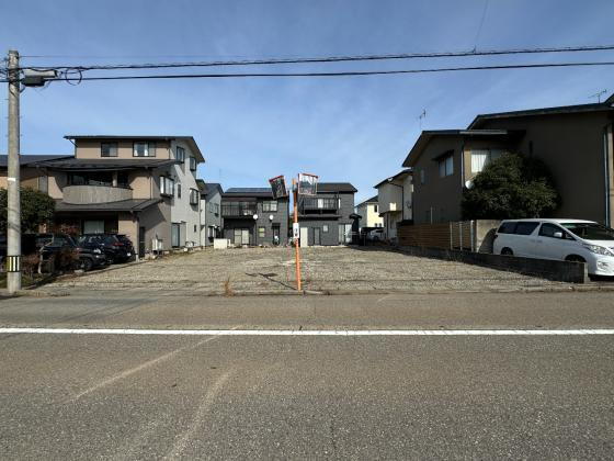 石川県金沢市新保本２ 1540万円