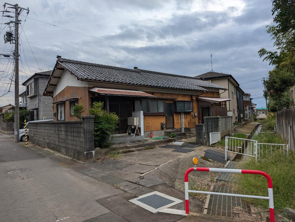 新潟県新潟市江南区天野１ 1000万円