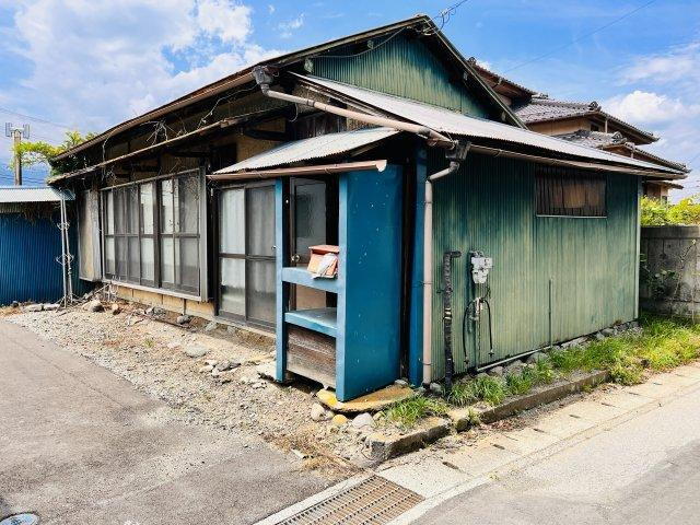 山梨県南アルプス市吉田 400万円