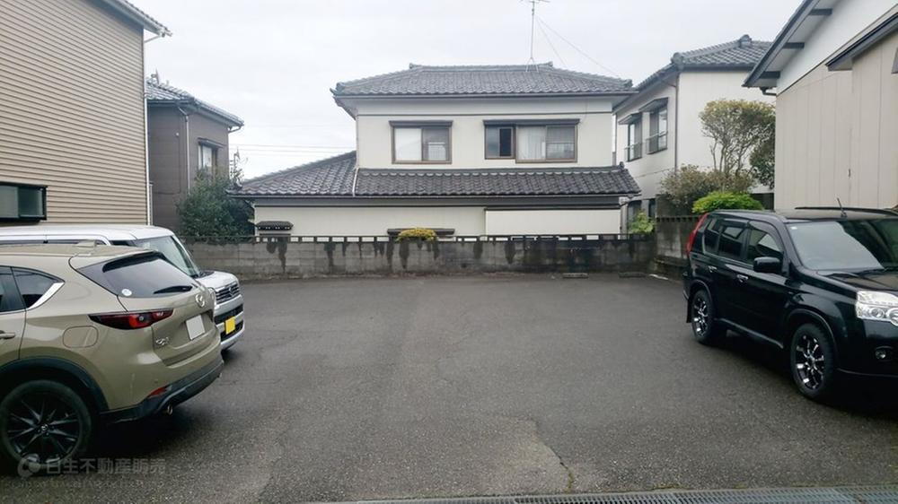 新潟県新潟市西区五十嵐西 400万円