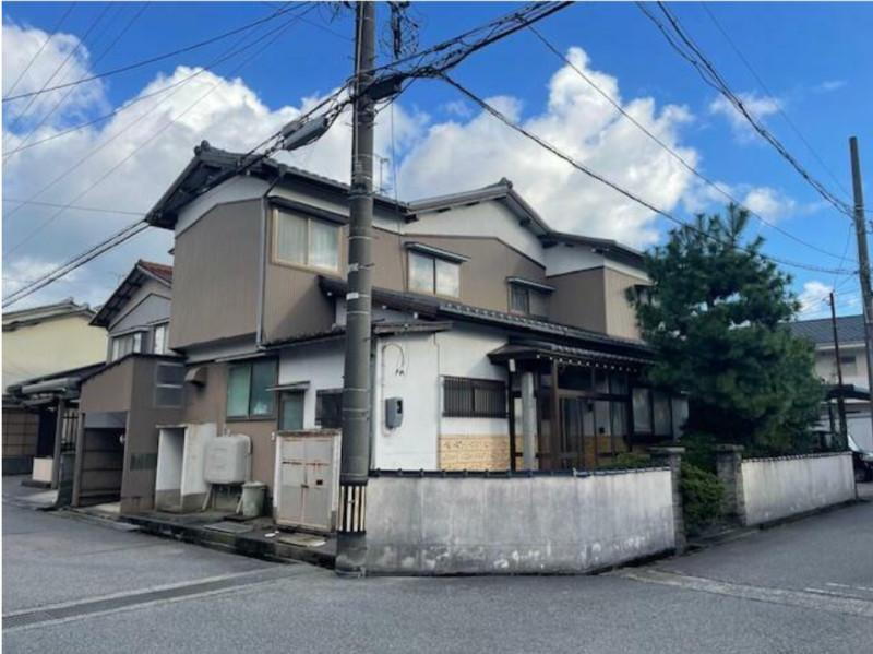 石川県野々市市粟田３ 2100万円