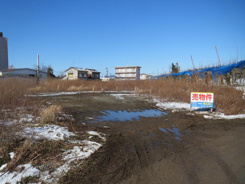 富山県魚津市大字大光寺町 353万円