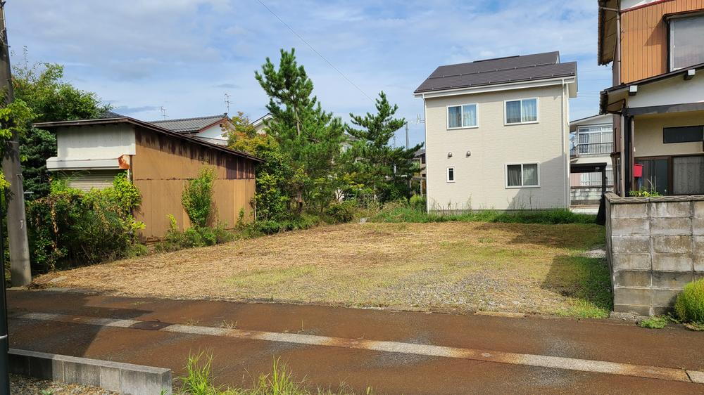 新潟県見附市学校町２ 598万円