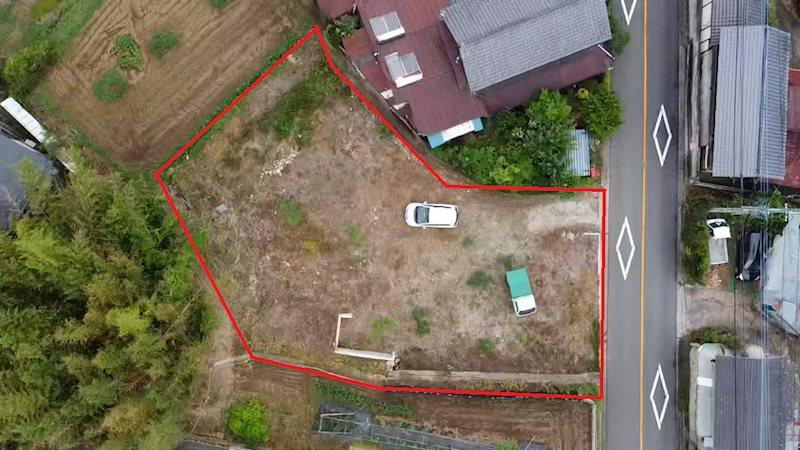 山梨県韮崎市穂坂町柳平 500万円